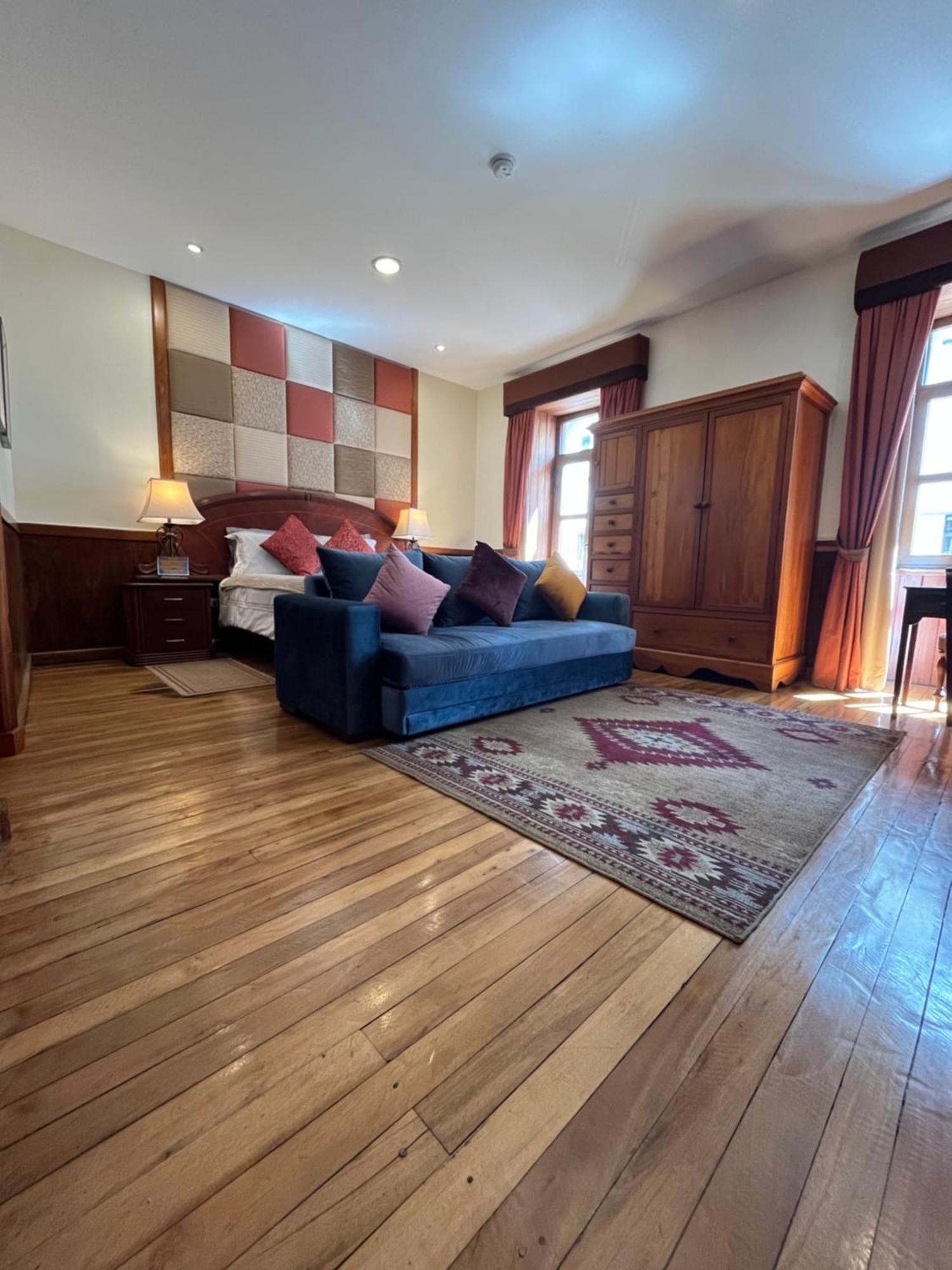 Hotel Pepe's House I & Boutique