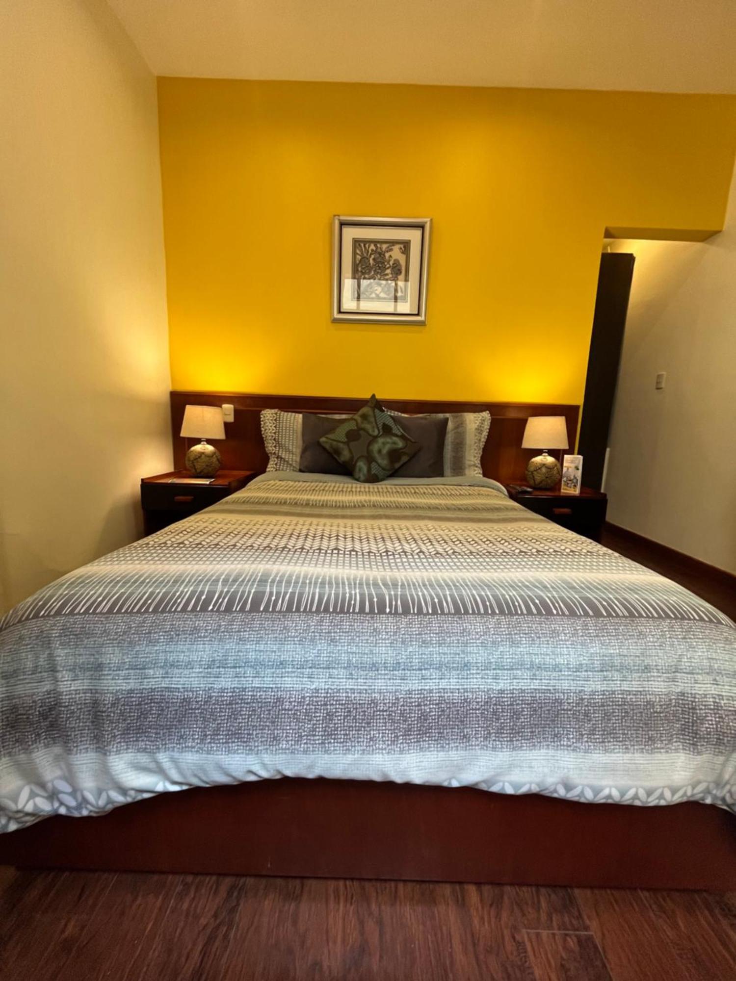 Hotel Pepe's House & 3*