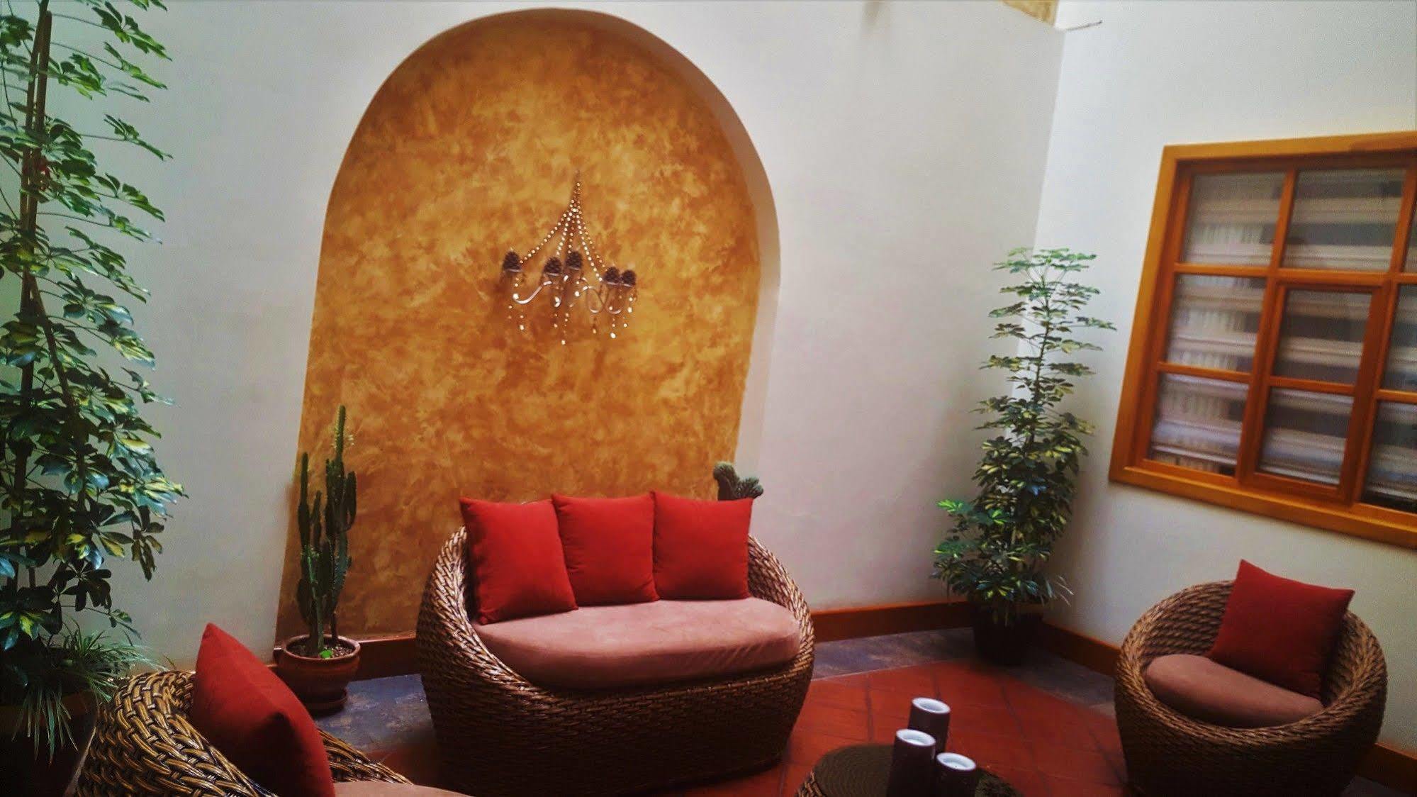 Pepe's House I & Boutique Hotel 3*