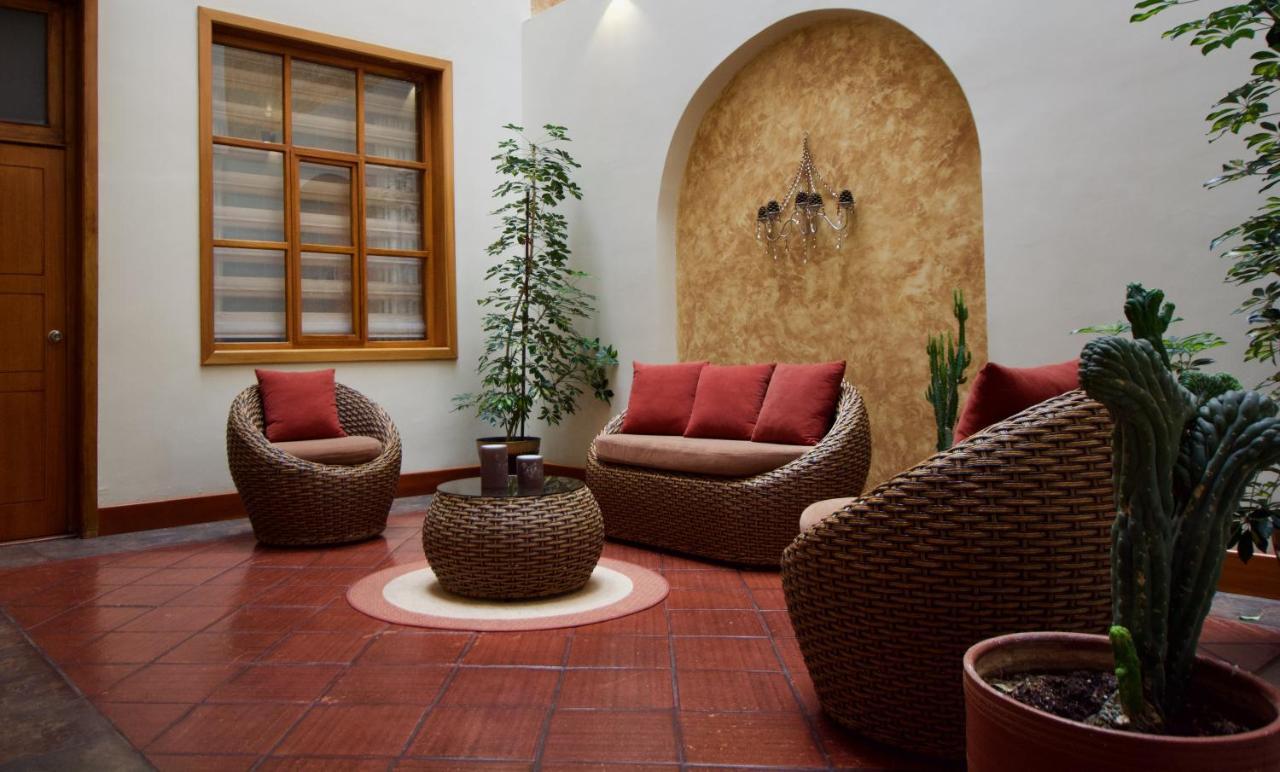 Pepe's House & Hotel 3*